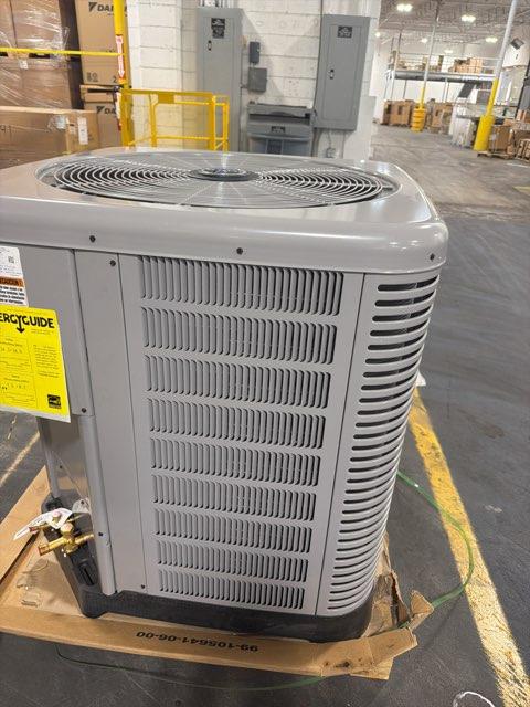2.5 Ton Two-Stage Split-System Heat Pump 208-230/60/1 R410A 15.2 SEER2