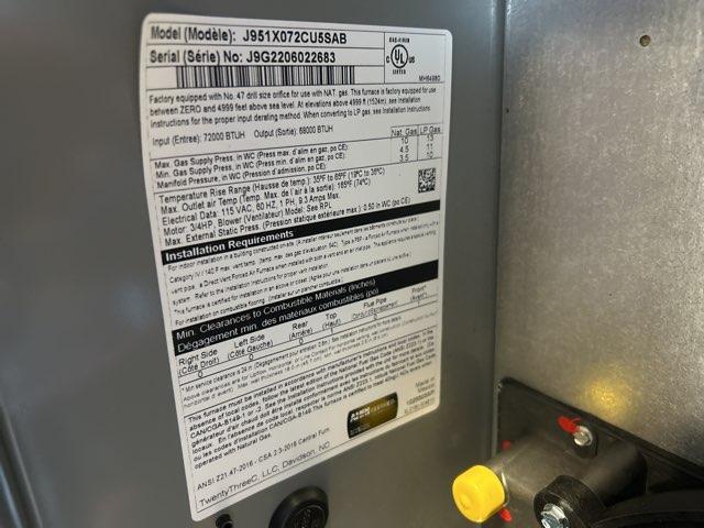 72,000 BTU Single-Stage Upflow/Horizontal ECM Multi Speed Gas Furnace 95% AFUE 115/60/1 CFM: 2035