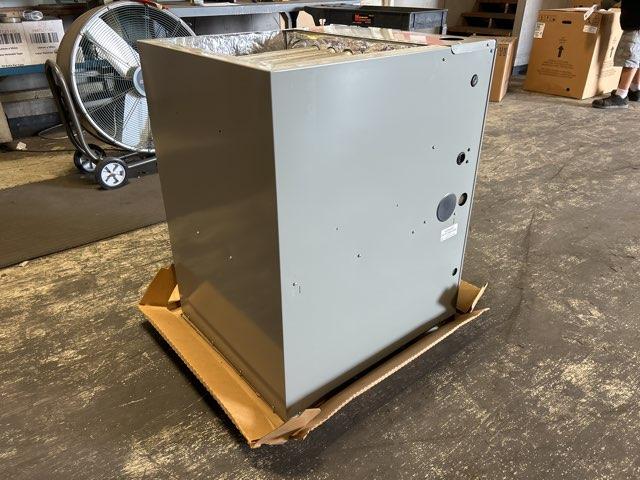 120,000 BTU Single-Stage Upflow/Horizontal ECM Multi Speed Gas Furnace 95% AFUE 115/60/1 CFM: 2195