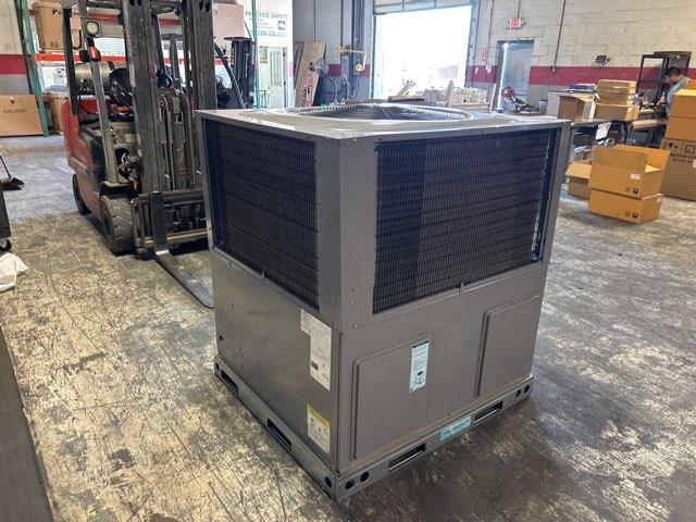 4 Ton Single-Stage Convertible Packaged Air Conditioning Unit, 13.4 SEER2, 208-230/60/3, R410A