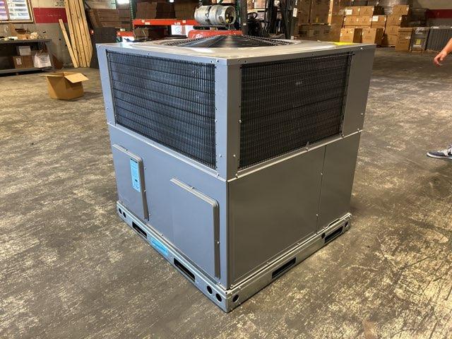 5 Ton Single-Stage Convertible Packaged Air Conditioning Unit, 13.4 SEER2, 208-230/60/1, R410A