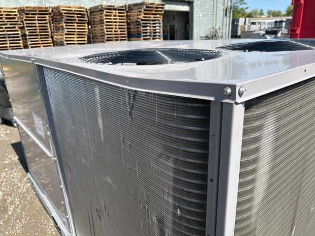 8.5 Ton Two-Stage Convertible Natural Gas/Electric Packaged Unit, 11 EER, 208-230/60/3, R410A