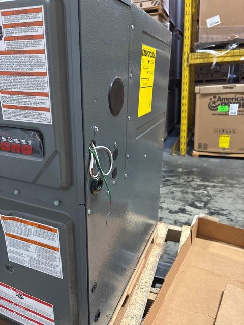 30,000 BTU Low NOx Two-Stage Upflow/Horizontal ECM Multi Speed Gas Furnace 96% 115/60/1 CFM: 1200