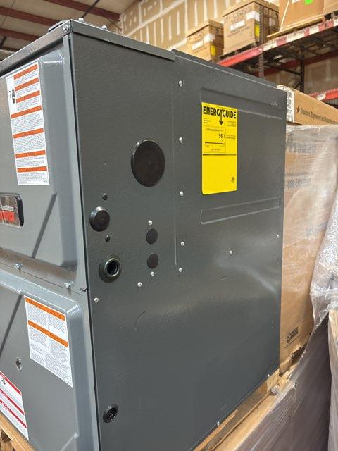 100,000 BTU Low NOx 1-Stg Upflow/Horizontal ECM Multi Speed Gas Furnace 96% 115/60/1 CFM: 2000