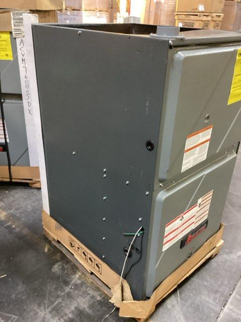 80,000 BTU Low NOx Mod Down/Horz ECM Var Spd Comm Compatible Gas Furnace 96% 115/60/1 CFM: 2000