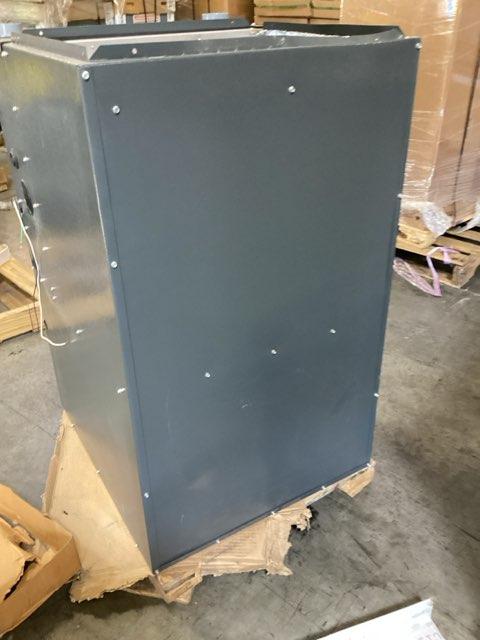 90,000 BTU Low NOx 2-Stg Up/Horz ECM Var Spd Comm Compatible Gas Furnace 95% 115/60/1 CFM: 2000