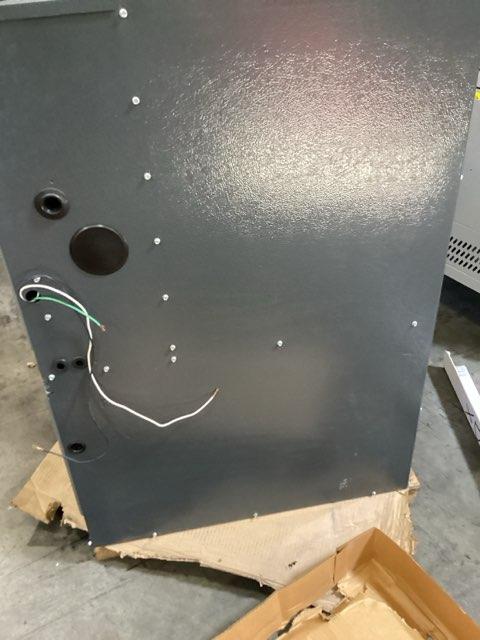 90,000 BTU Low NOx 2-Stg Up/Horz ECM Var Spd Comm Compatible Gas Furnace 95% 115/60/1 CFM: 2000