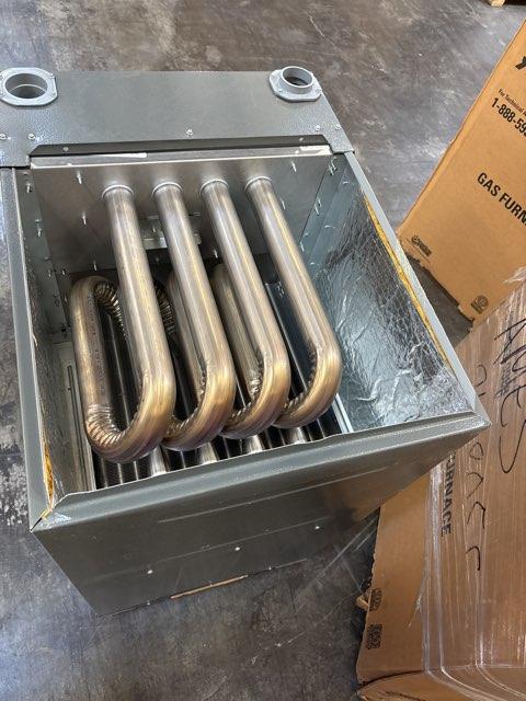 80,000 BTU Low NOx Single-Stage Upflow/Horizontal ECM Multi Speed Gas Furnace 96% 115/60/1 CFM: 2000