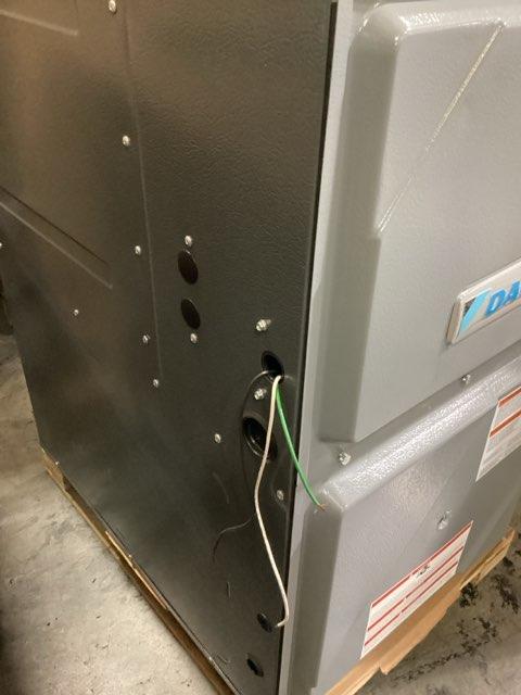 80,000 BTU Low NOx Single-Stage Upflow/Horizontal ECM Multi Speed Gas Furnace 96% 115/60/1 CFM: 2000