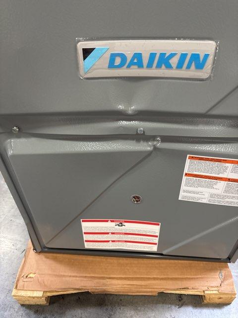 120,000 BTU Low NOx Two-Stage Upflow/Horizontal ECM Multi Speed Gas Furnace 96% 115/60/1 CFM: 2000