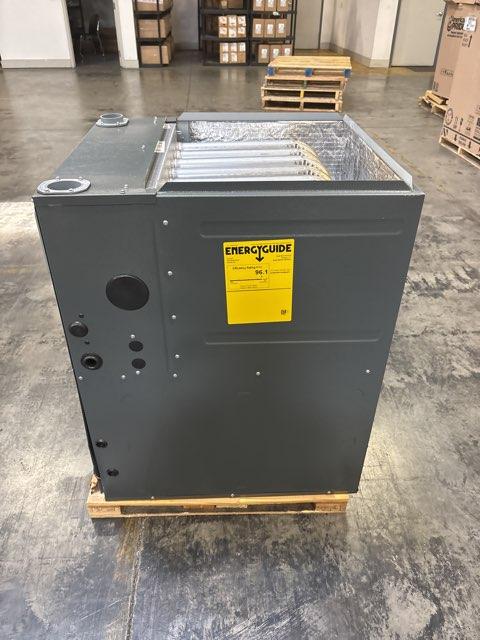 120,000 BTU Low NOx Two-Stage Upflow/Horizontal ECM Multi Speed Gas Furnace 96% 115/60/1 CFM: 2000
