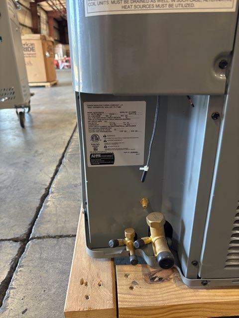 2 Ton Two-Stage Split-System Communicating Compatible Heat Pump 208-230/60/1 R410A 18 SEER