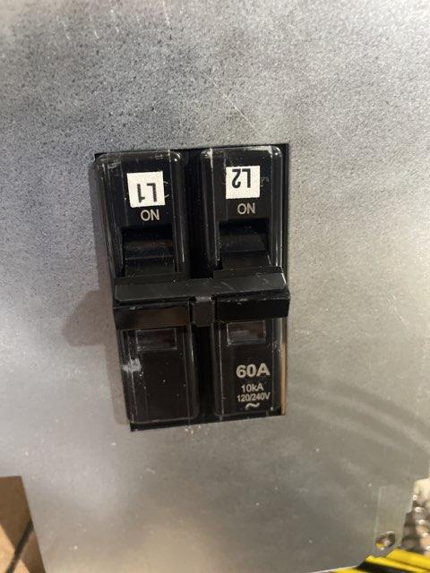 UNIDAD CONVERTIBLE DE 3 TONELADAS PARA ELECTRICIDAD/ELECTRICIDAD, SIN CALEFACCIÓN, 13 SEER 208-230/60/3 R-410A