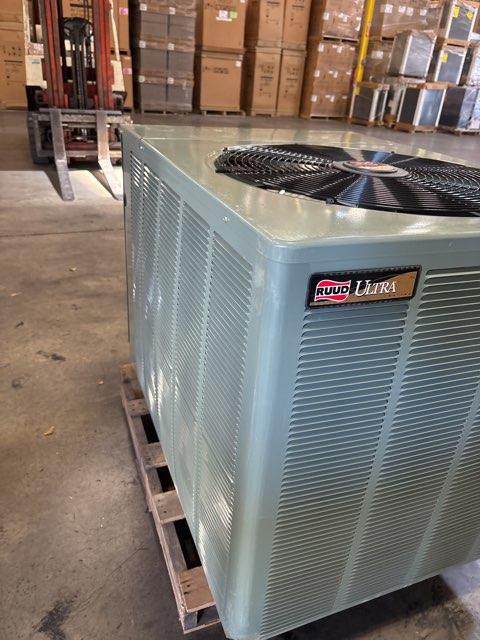 2 Ton Two-Stage Split-System Communicating Compatible Air Conditioner 208-230/60/1 R410A 18 SEER