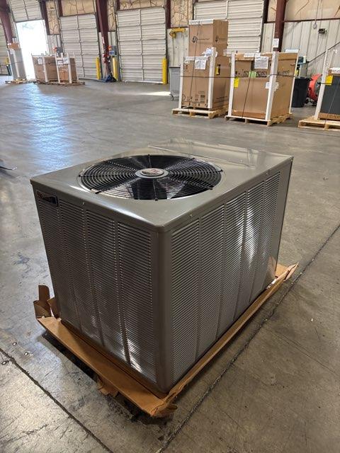 5 Ton Single-Stage Split-System Communicating Air Conditioner 208-230/60/1 R410A 14.5 SEER
