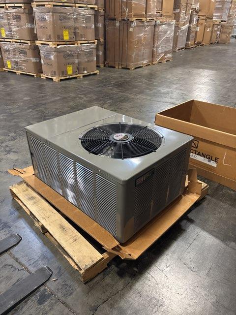 1.5 Ton Single-Stage Split-System Communicating Air Conditioner 208-230/60/1 R410A 14.5 SEER