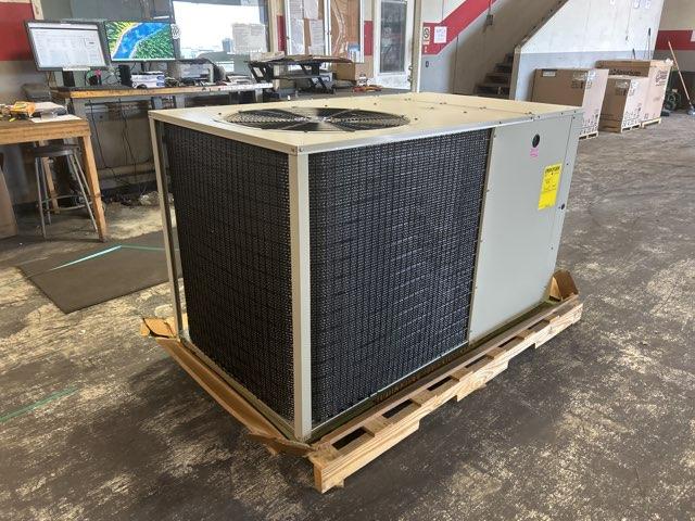 5 Ton Single-Stage Horizontal Packaged Air Conditioning Unit, 13.4 SEER2, 208-230/60/1, R410A
