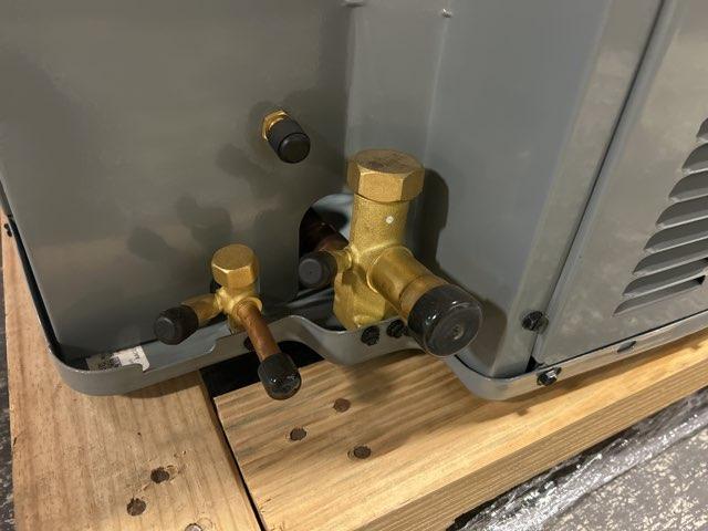 3.5 Ton Single-Stage Split-System Heat Pump 208-230/60/1 R410A 15.2 SEER2