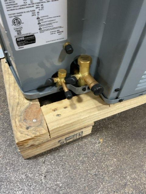 2.5 Ton Single-Stage Split-System Heat Pump 208-230/60/1 R410A 14.3 SEER2