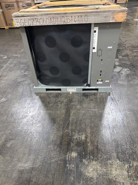 COMMERCIAL 5 Ton Single-Stage Convertible Natural Gas/Electric Packaged Unit 14 SEER 460/60/3 R410A