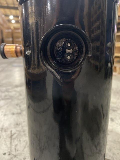 2.5 Ton Two-Stage AC Scroll Compressor 220-265/50/60/1 R410A