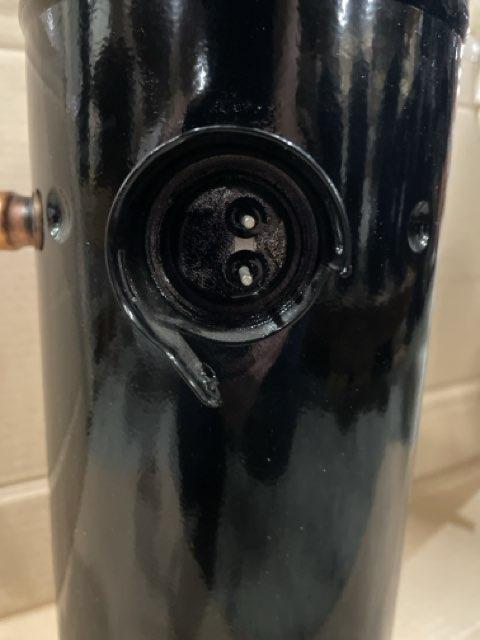 2.5 Ton Two-Stage AC Scroll Compressor 380-460/50-60/3 R410A