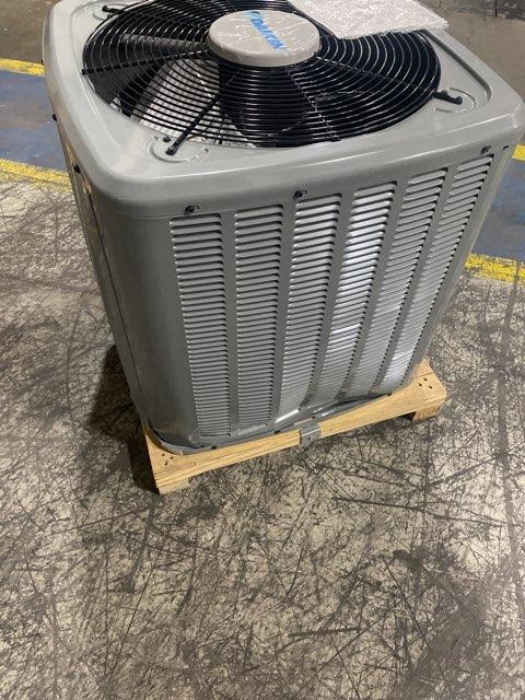 1.5 Ton Single-Stage Split-System Air Conditioner 208-230/60/1 R410A 14.3 SEER2