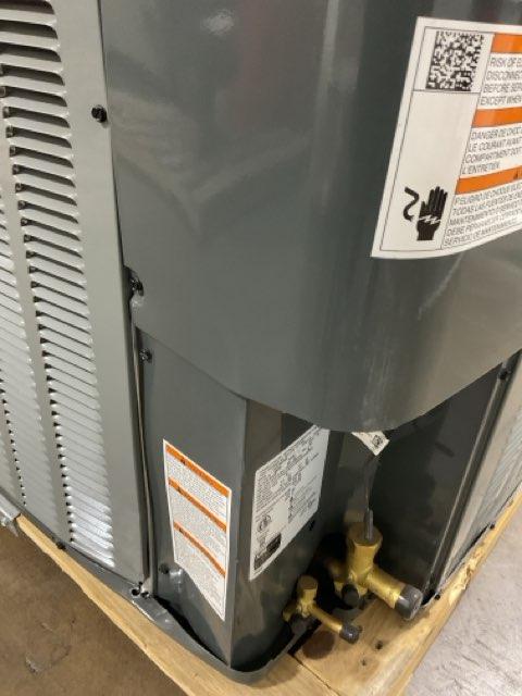 4 Ton Two-Stage Split-System Communicating Air Conditioner 208-230/60/1 R410A 17 SEER2