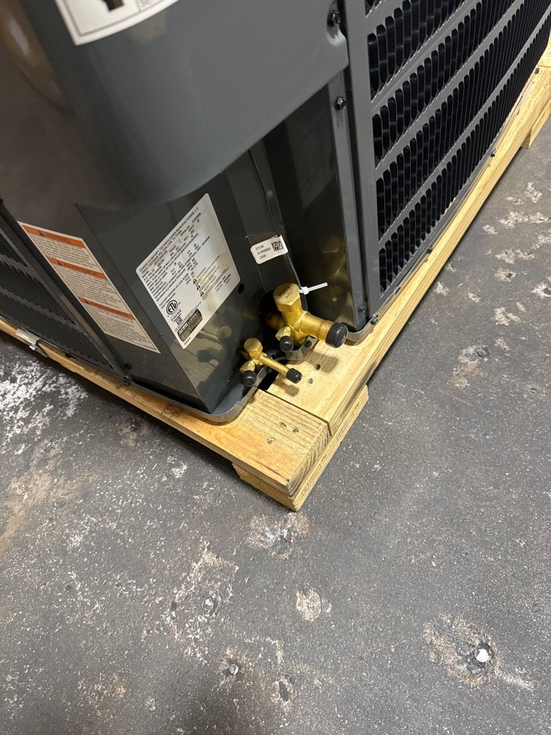 4 Ton 2-Stage Split-System Communicating Air Conditioner; 208-230/60/1, R410A, 17.5 SEER2