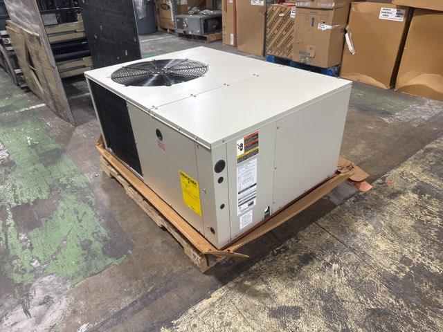 2 Ton Single-Stage Convertible Packaged Air Conditioning Unit, 14 SEER, 208-230/60/1, R410A