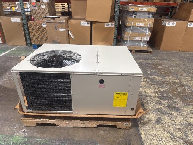 2 Ton Single-Stage Convertible Packaged Air Conditioning Unit, 14 SEER, 208-230/60/1, R410A