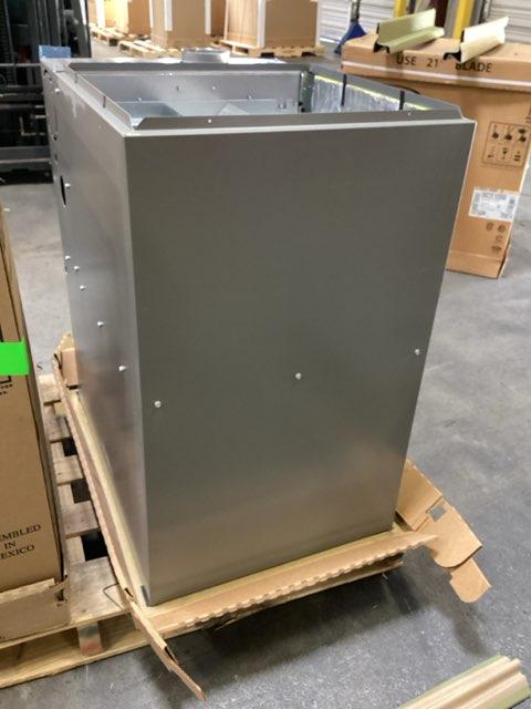 110,000 BTU 2-Stg Up/Horz ECM Variable Speed Comm Compatible Gas Furnace 80% 120/60/1 CFM: 2220