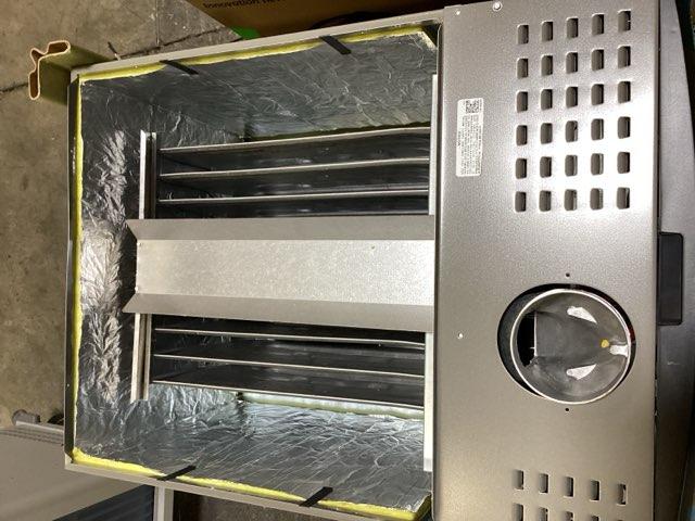 110,000 BTU 2-Stg Up/Horz ECM Variable Speed Comm Compatible Gas Furnace 80% 120/60/1 CFM: 2220