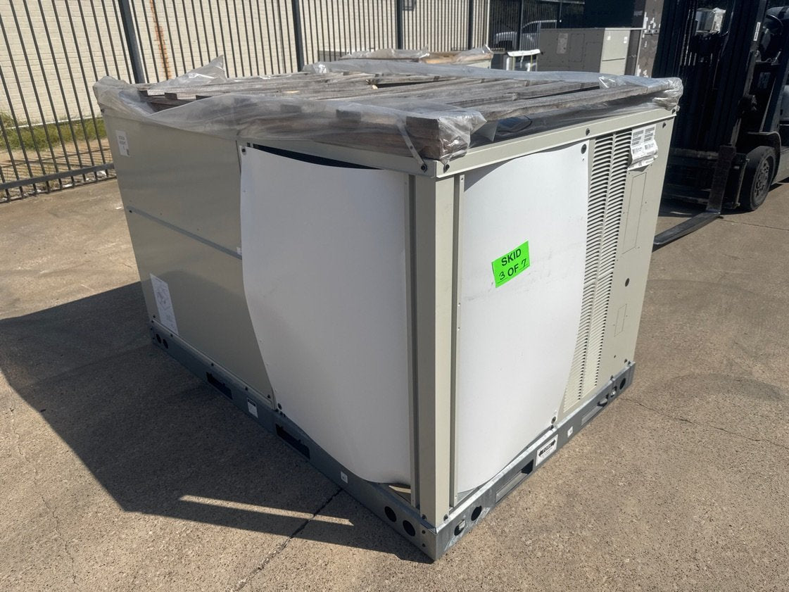 4 Ton Ultra Low NOx Two-Stage Convertible Natural G/E Packaged Unit, 16.4 SEER2, 460/60/3, R410A