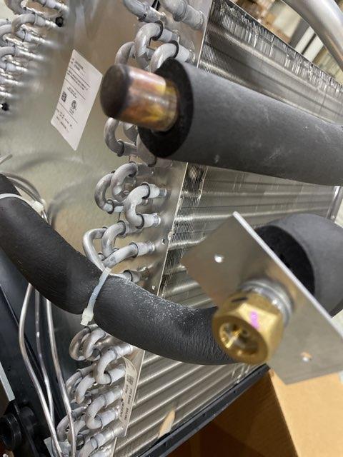 3.5 Ton AC/HP Upflow/Downflow Uncased A Coil, R22/R410A CFM 1900