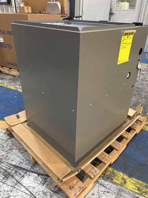 132,000 BTU Low NOx 2-Stg Up/Horz ECM Var Spd Comm Compatible Gas Furnace 96% 120/60/1 CFM: 2275