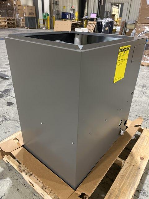 88,000 BTU Low NOx 2-Stg Downflow ECM Var Spd Comm Compatible Gas Furnace 96% 120/60/1 CFM: 2130