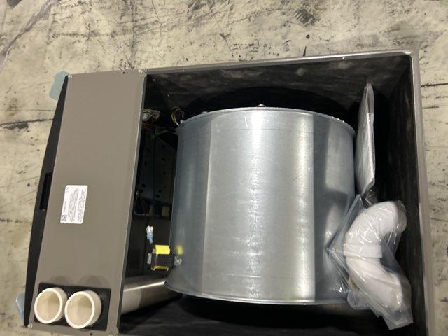 110,000 BTU Low NOx Two-Stage Downflow ECM Variable Speed Gas Furnace 96% AFUE 120/60/1 CFM: 2285