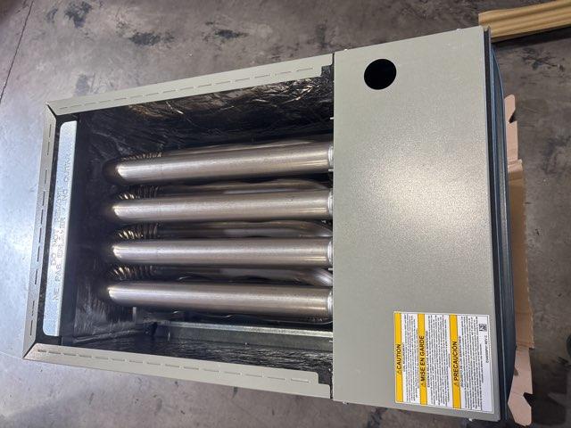 80,000 BTU Two-Stage Downflow PSC Variable Speed Gas Furnace 96% AFUE 120/60/1 CFM: 1571