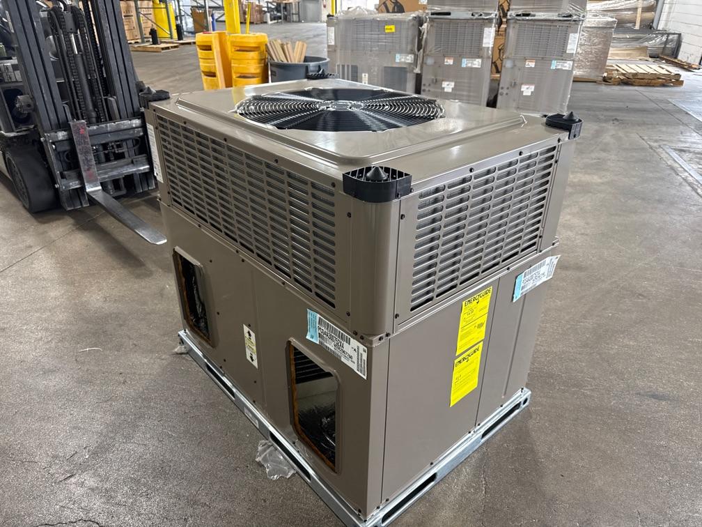 2.5 Ton Low NOx 1-Stg Convertible Natural Gas/Electric Packaged Unit, 14 SEER, 208-230/60/1, R410A