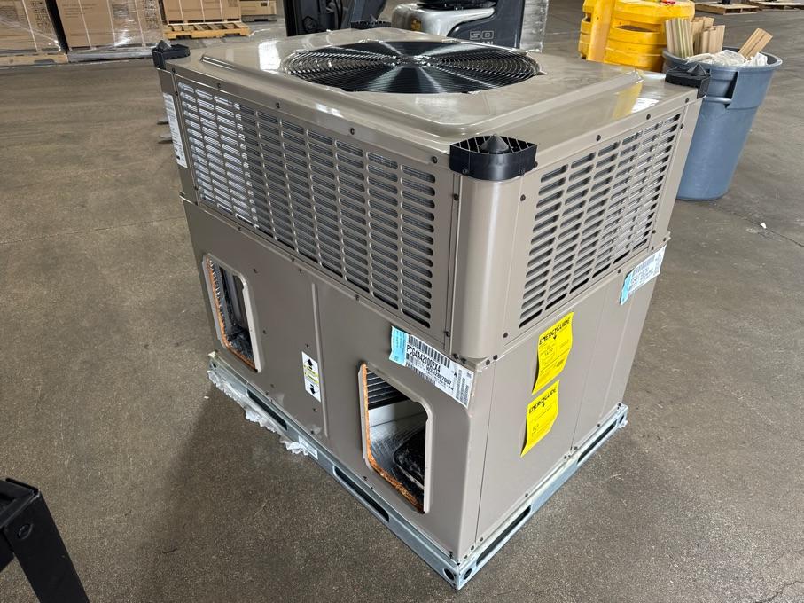 3.5 Ton Low NOx 1-Stg Convertible Natural Gas/Electric Packaged Unit, 14 SEER, 208-230/60/1, R410A
