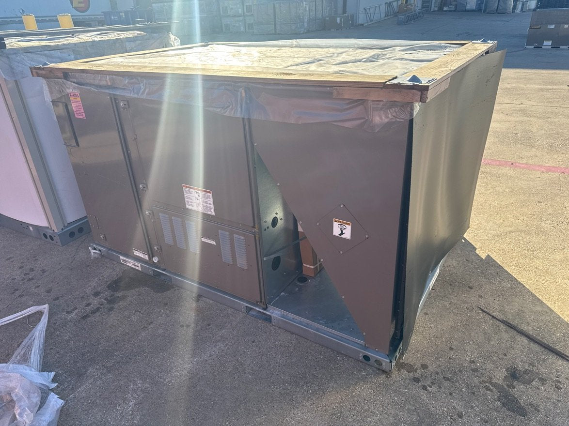 6.5 Ton Two-Stage Convertible Packaged Heat Pump Unit, 12 EER, 208-230/60/3, R410A