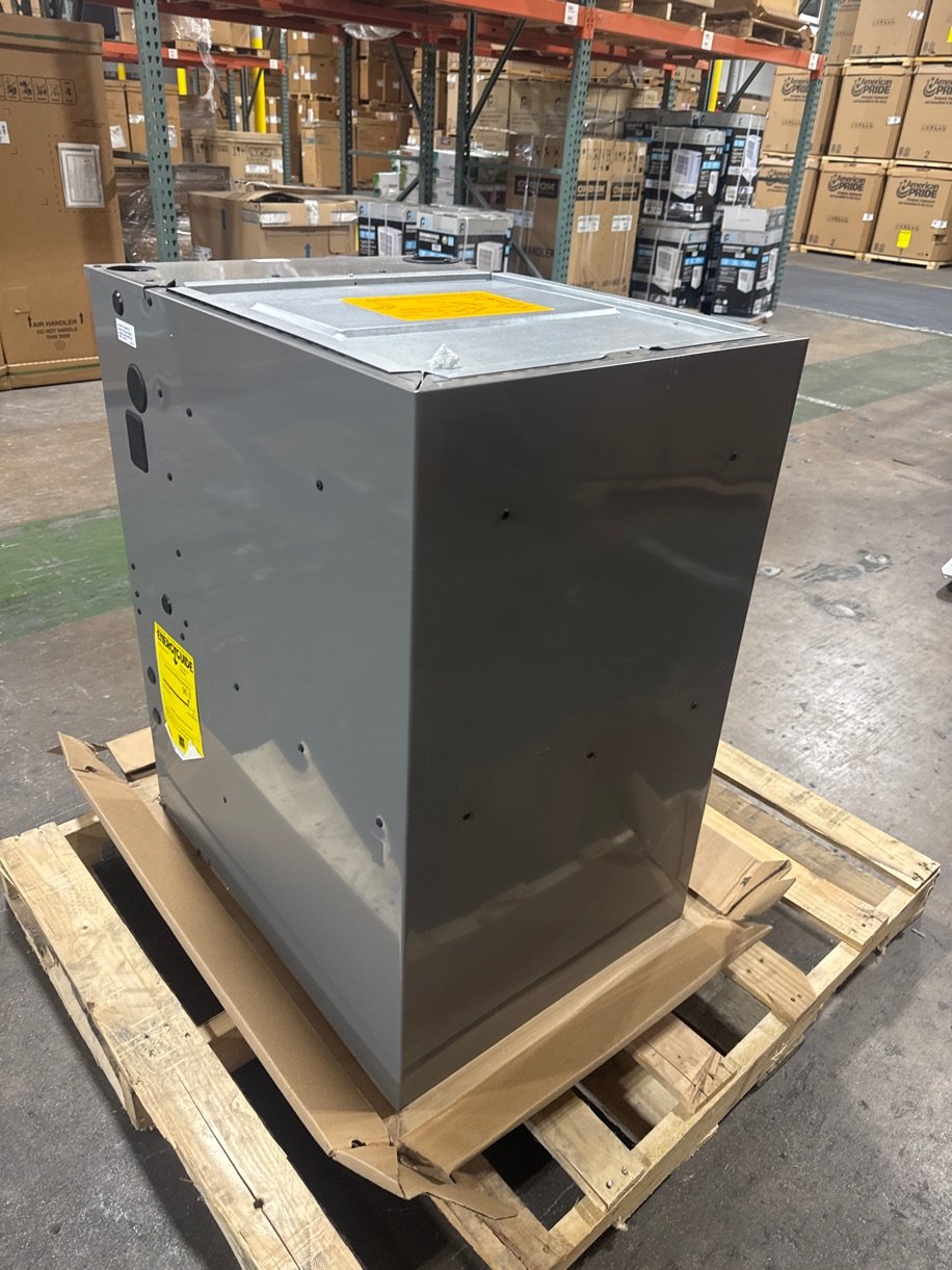 70,000 BTU 2-Stg Multiposition ECM Variable Speed Communicating Gas Furnace 96% 115/60/1 CFM: 1800