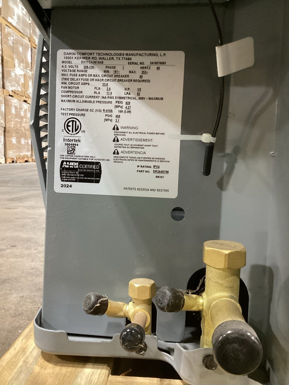 3 Ton Two-Stage Split-System Communicating Compatible Air Conditioner 208-230/60/1 R410A 17 SEER2