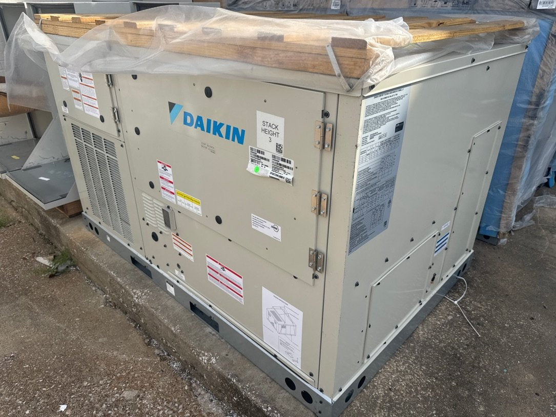 6 Ton Two-Stage Convertible Natural Gas/Electric Packaged Unit, 11.2 EER, 208-230/60/3, R410A