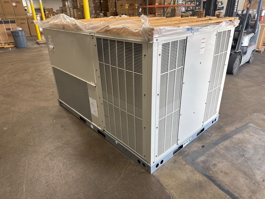 10 Ton Two-Stage Convertible Packaged Heat Pump Unit, 11 EER, 208-230/60/3, R410A