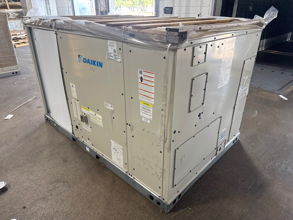 12.5 Ton Two-Stage Convertible Natural Gas/Electric Packaged Unit, 11 EER, 460/60/3, R410A