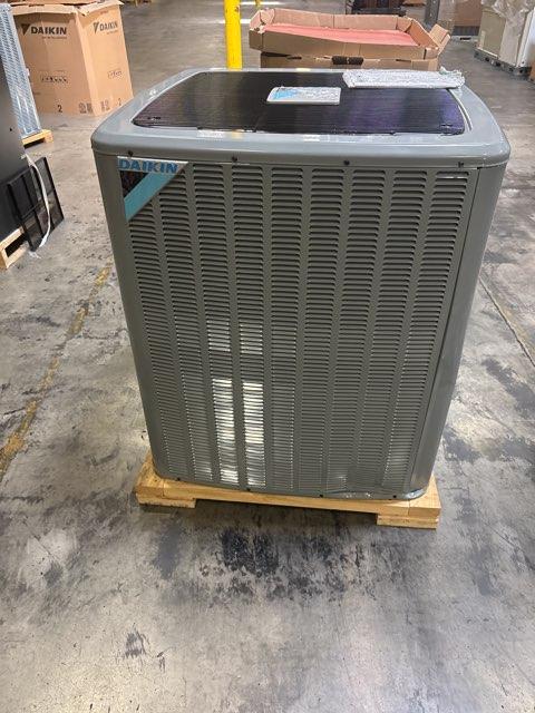 4 Ton Two-Stage Split-System Communicating Compatible Air Conditioner 208-230/60/1 R410A 17 SEER2