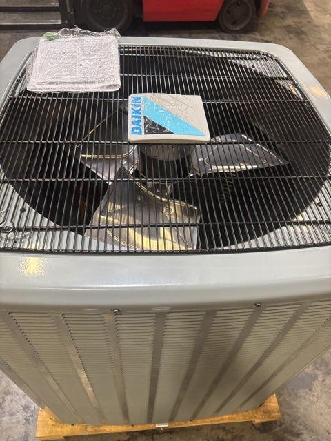 4 Ton Two-Stage Split-System Communicating Compatible Air Conditioner 208-230/60/1 R410A 17 SEER2