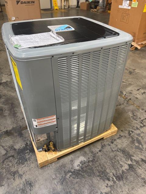 4 Ton Two-Stage Split-System Communicating Compatible Air Conditioner 208-230/60/1 R410A 17 SEER2